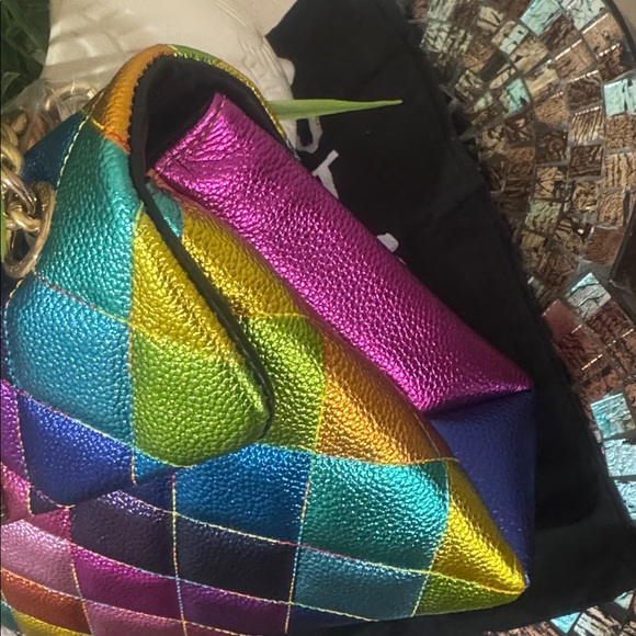 Kurt Geiger Rainbow Quilted Shoulder Bag - Picture 4 of 17